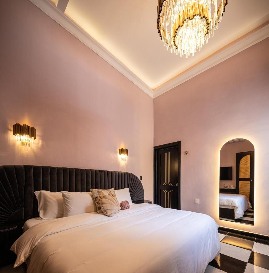 Holt Hotel De Mi Independencia King Room Oaxaca Екстериор снимка